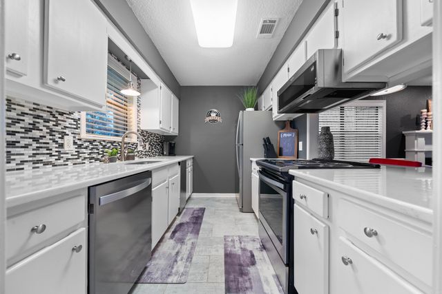 250 Grand Isle Dr Apt 1A, Hot Springs, AR 71913