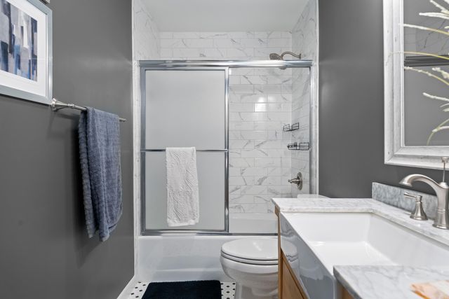 250 Grand Isle Dr Apt 1A, Hot Springs, AR 71913