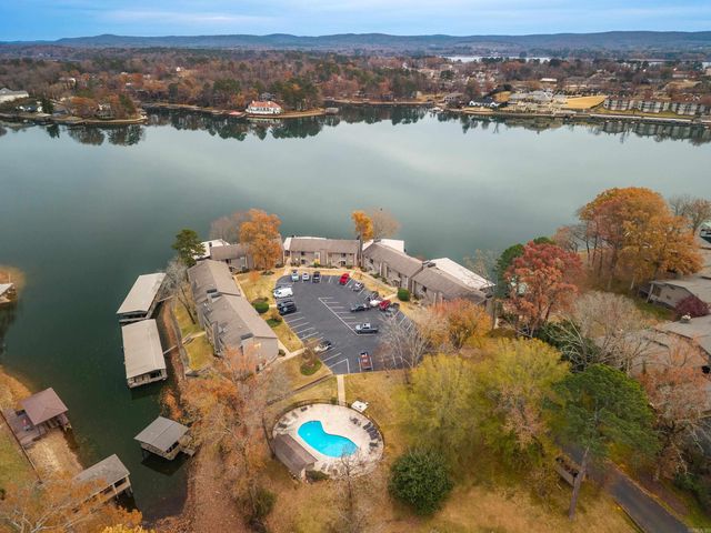 250 Grand Isle Dr Apt 1A, Hot Springs, AR 71913