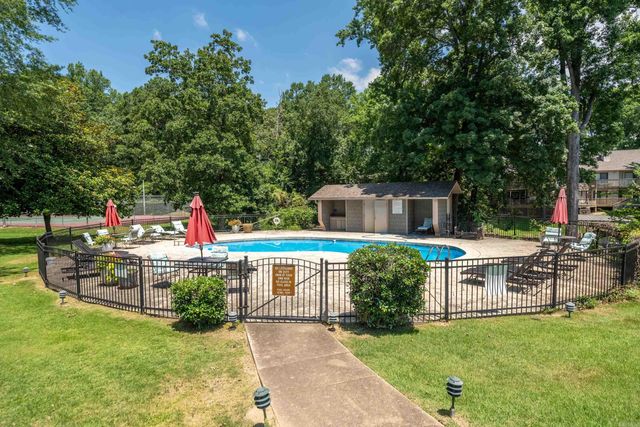 250 Grand Isle Dr Apt 1A, Hot Springs, AR 71913