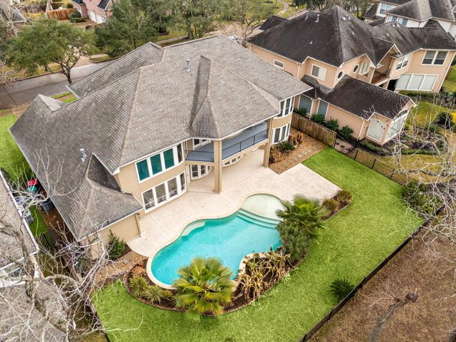 18 Sullivans Court, Missouri City, TX 77459