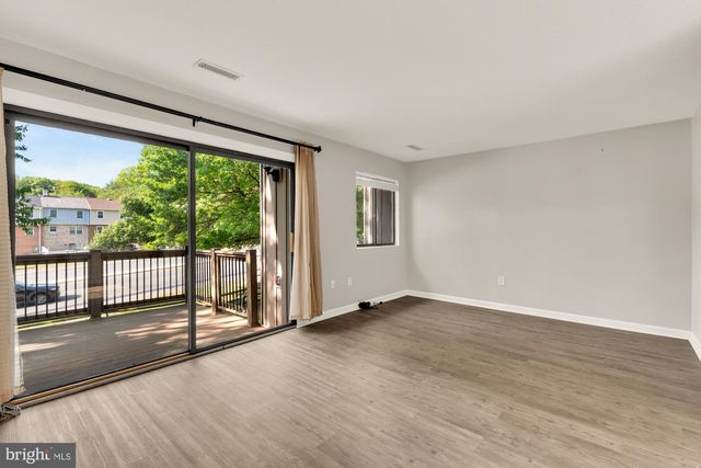 2103 OLD LANDING WAY, Woodbridge, VA 22191