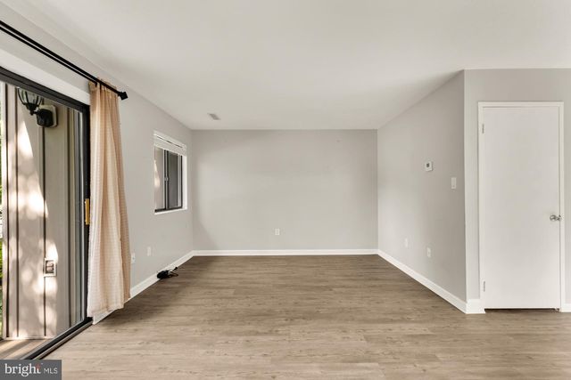 2103 OLD LANDING WAY, Woodbridge, VA 22191