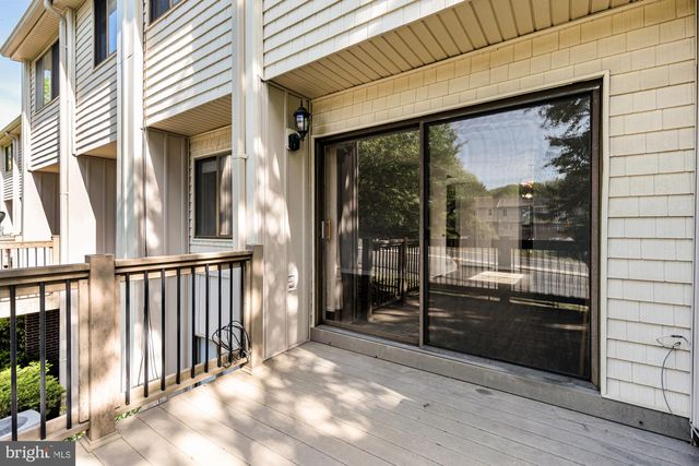 2103 OLD LANDING WAY, Woodbridge, VA 22191