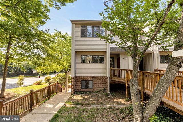 2103 OLD LANDING WAY, Woodbridge, VA 22191