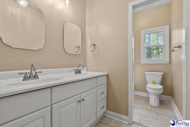 3326 W Hampton Pointe Drive, Florence, SC 29501