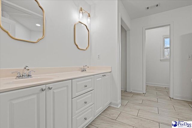 3326 W Hampton Pointe Drive, Florence, SC 29501