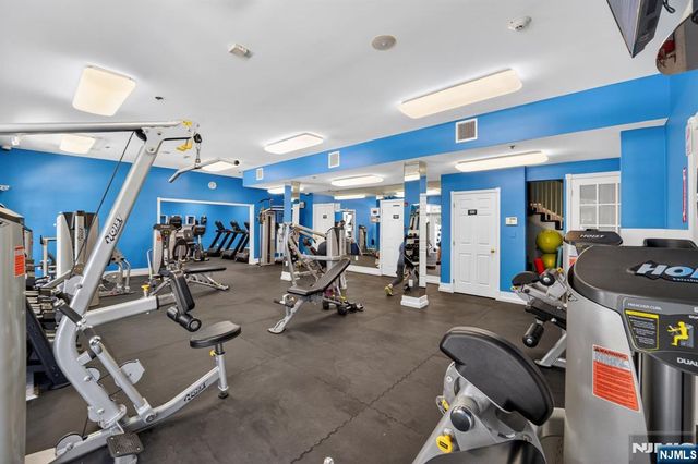 215 Barringer Drive 2088, Nutley, NJ 07110
