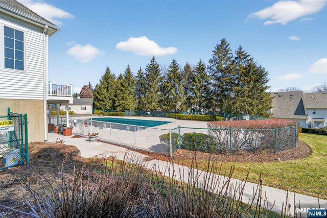 215 Barringer Drive 2088, Nutley, NJ 07110
