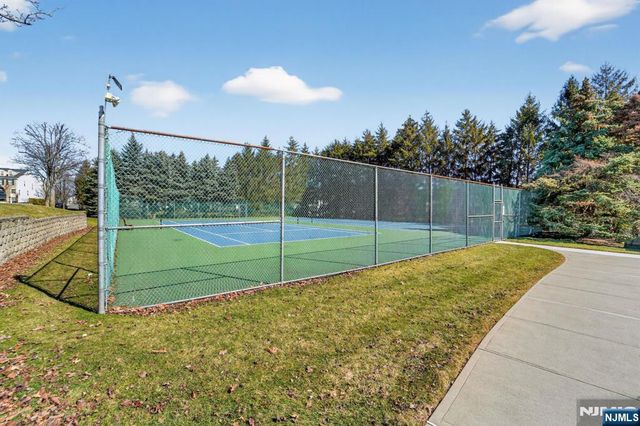 215 Barringer Drive 2088, Nutley, NJ 07110