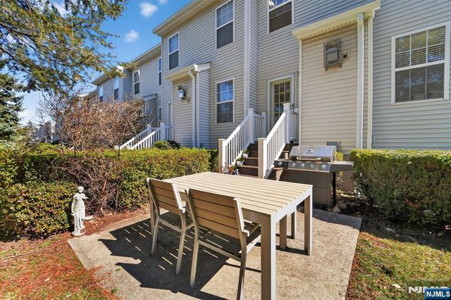 215 Barringer Drive 2088, Nutley, NJ 07110