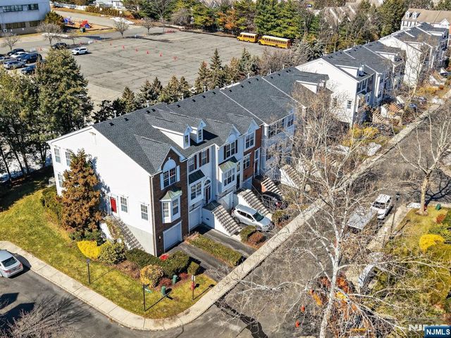 215 Barringer Drive 2088, Nutley, NJ 07110