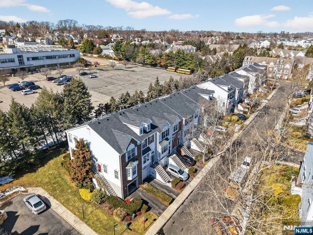 215 Barringer Drive 2088, Nutley, NJ 07110