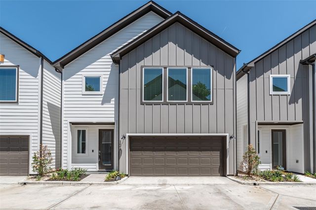 240 Julia Street E, Houston, TX 77022