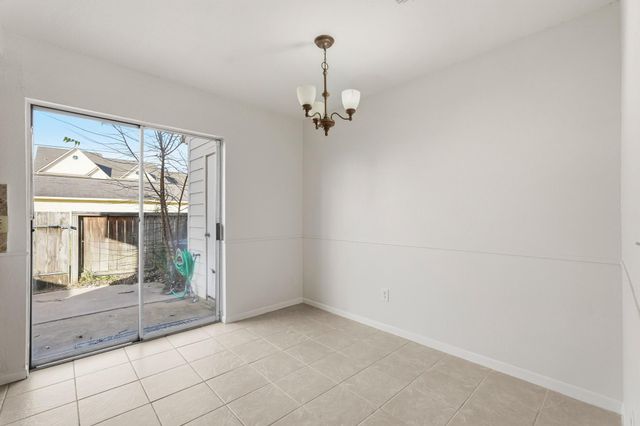 2808 Grants Lake Boulevard 405, Sugar Land, TX 77479