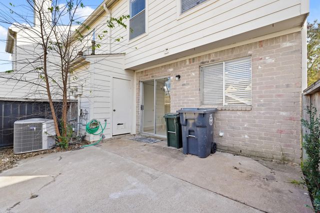 2808 Grants Lake Boulevard 405, Sugar Land, TX 77479