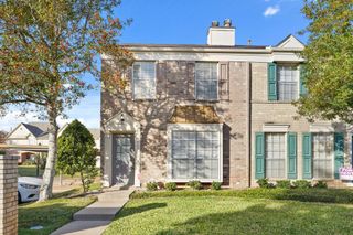 2808 Grants Lake Boulevard 405, Sugar Land, TX 77479