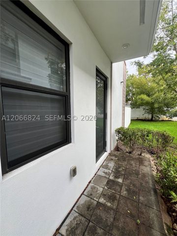 11745 SW 106th Ter 11745, Miami, FL 33186