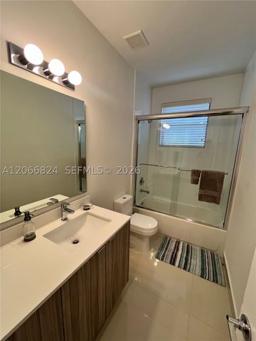 11745 SW 106th Ter 11745, Miami, FL 33186