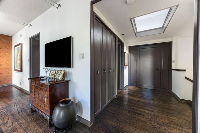 5555 Del Monte Drive 102, Houston, TX 77056