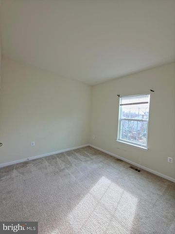 6565 CLUSTER PINE CT, Waldorf, MD 20603