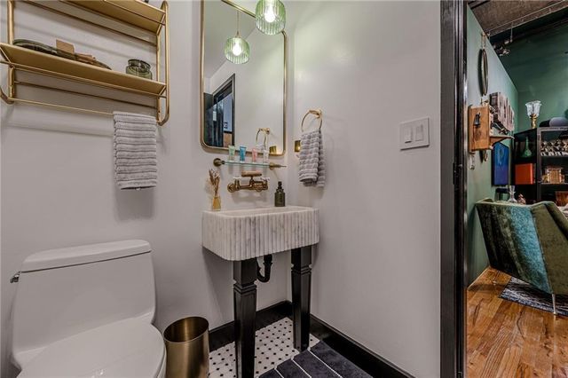 3235 Roswell Road NE 819, Atlanta, GA 30305