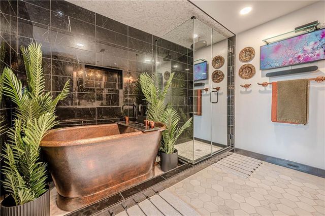 3235 Roswell Road NE 819, Atlanta, GA 30305