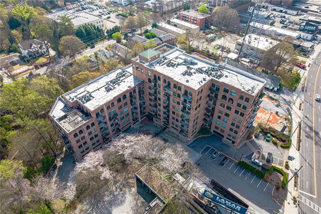 3235 Roswell Road NE 819, Atlanta, GA 30305