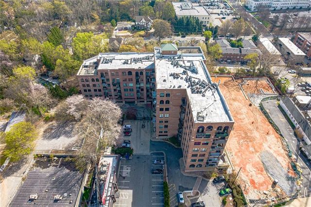 3235 Roswell Road NE 819, Atlanta, GA 30305