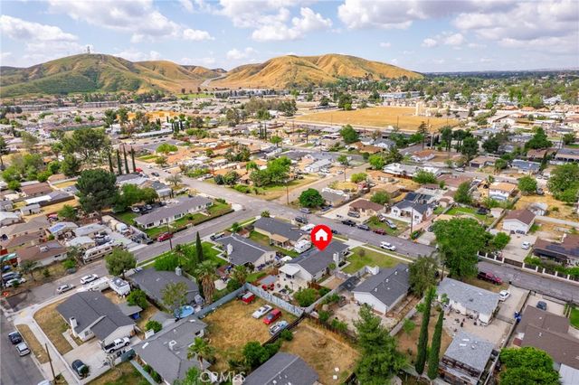 4259 N 4th, San Bernardino, CA 92407