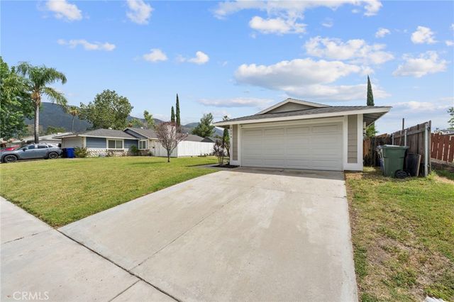 4259 N 4th, San Bernardino, CA 92407