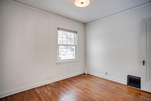 4504 29th Avenue S, Minneapolis, MN 55406