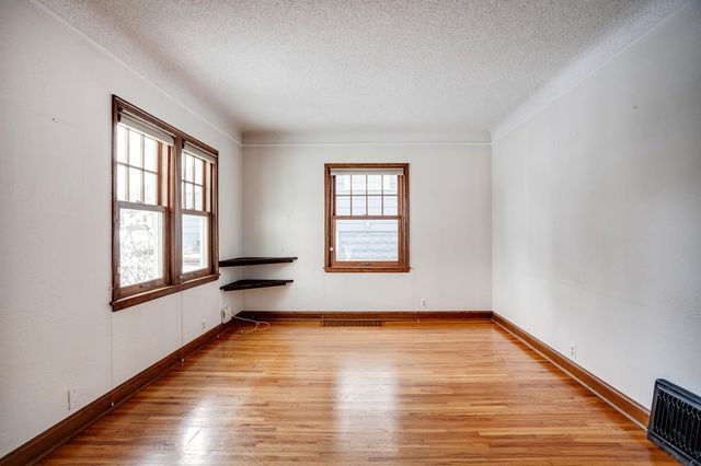 4504 29th Avenue S, Minneapolis, MN 55406