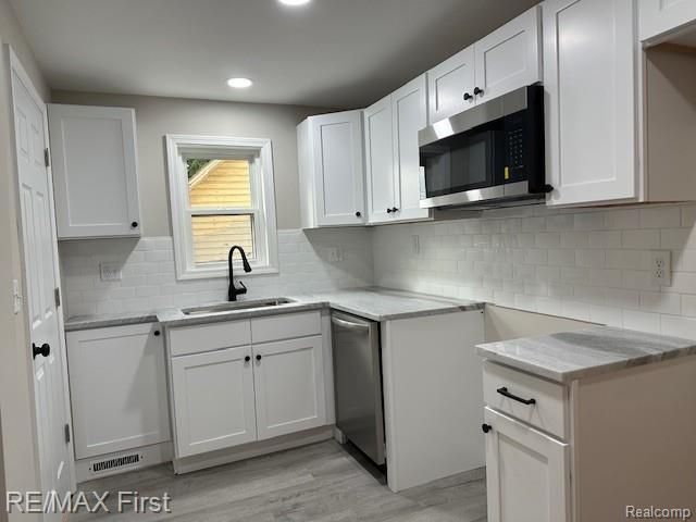 35487 Glover Street, Wayne, MI 48184