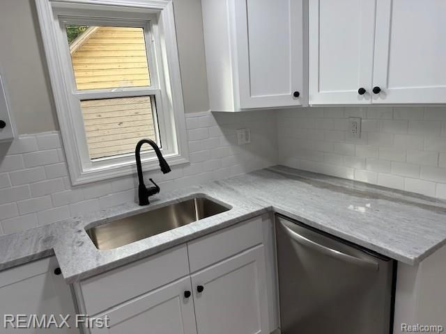 35487 Glover Street, Wayne, MI 48184