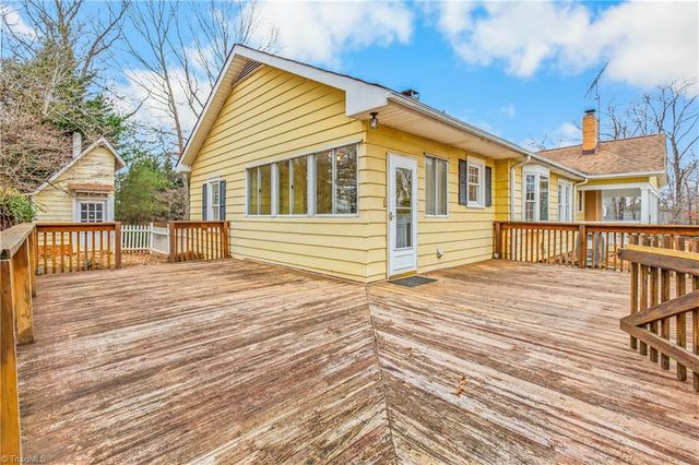 4450 Rock Hill Road, Pfafftown, NC 27040