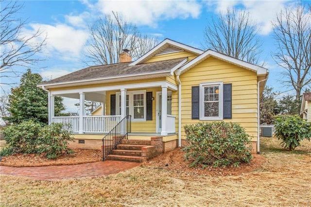 4450 Rock Hill Road, Pfafftown, NC 27040