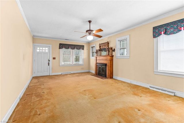 4450 Rock Hill Road, Pfafftown, NC 27040