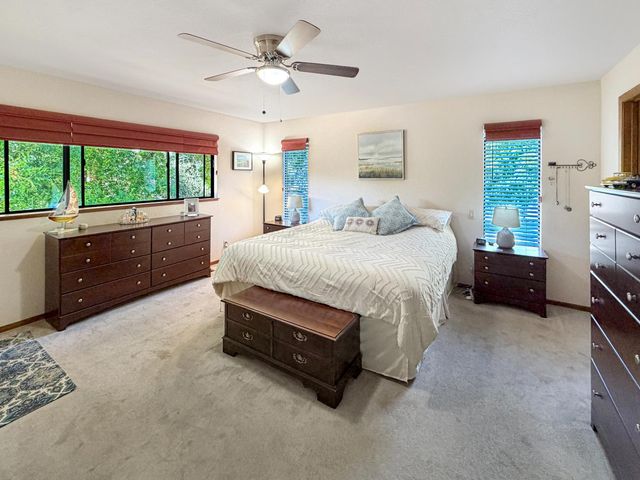5186 Pondorex Rd, Auburn, CA 95602