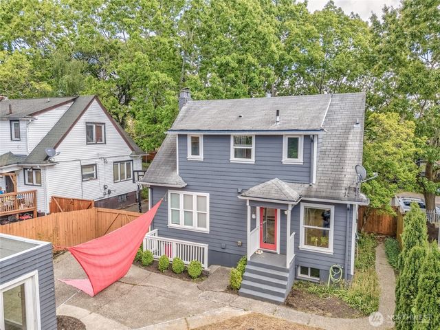 1113 26th Avenue S, Seattle, WA 98144