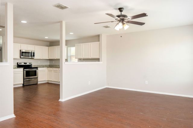 806 White Fields Way, Arlington, TX 76002