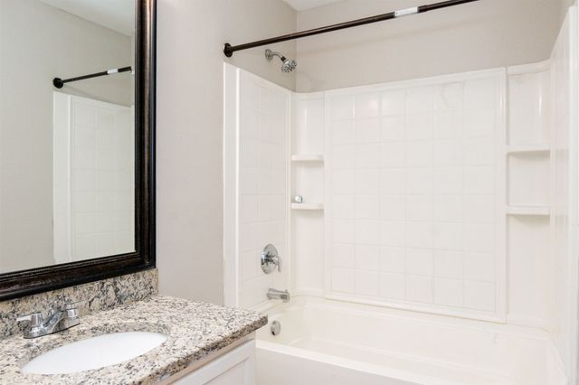 806 White Fields Way, Arlington, TX 76002