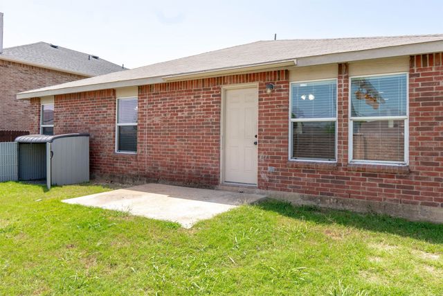 806 White Fields Way, Arlington, TX 76002