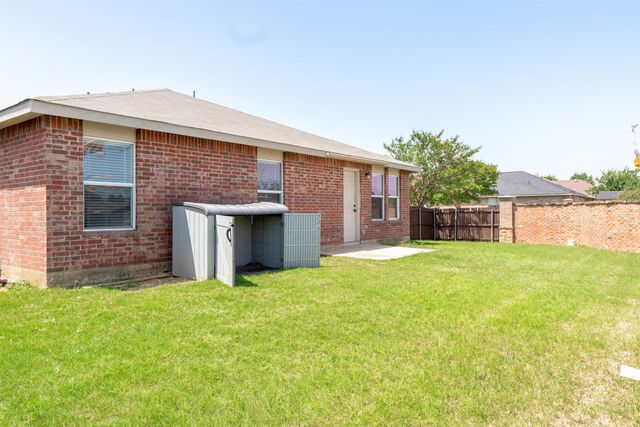 806 White Fields Way, Arlington, TX 76002