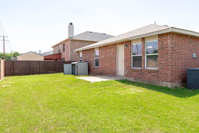 806 White Fields Way, Arlington, TX 76002