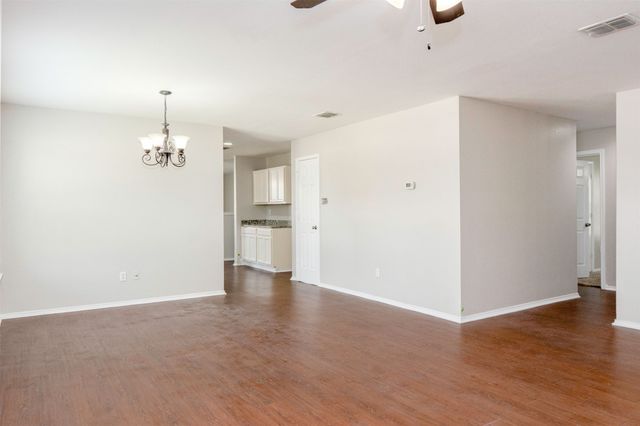 806 White Fields Way, Arlington, TX 76002