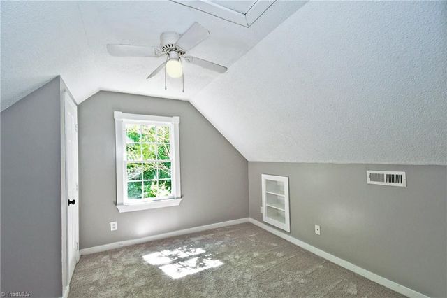 130 Sir Patricks Court, Clemmons, NC 27012