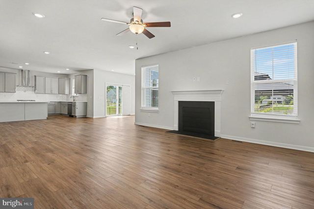 1165 MARIWILL DR, Quakertown, PA 18951