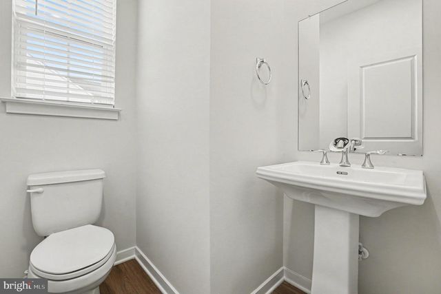 1165 MARIWILL DR, Quakertown, PA 18951