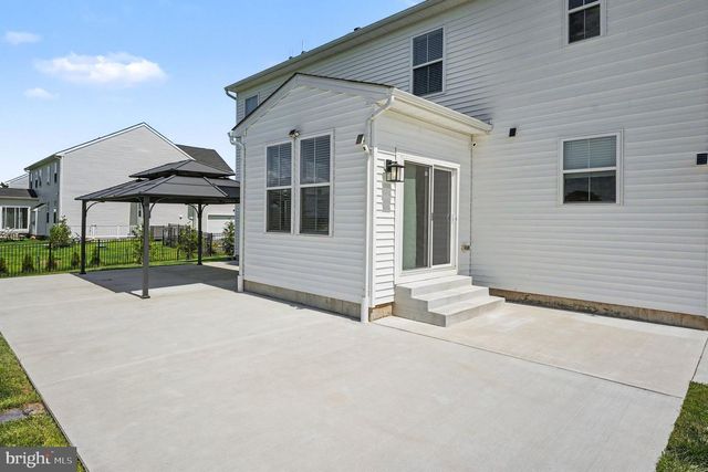 1165 MARIWILL DR, Quakertown, PA 18951